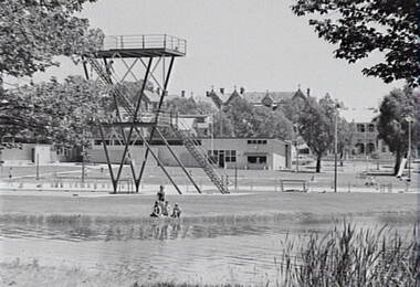 Negative - Bendigo Baths - Olympic Swimming Pool, Allan Doney, 1950 -1970