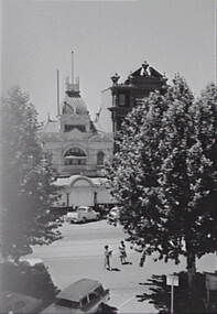 Negative - Bendigo Arcade - National Bank, Allan Doney, 1950 -1970