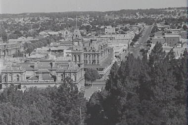 Negative - Urban Scene - Post Office - Shamrock Hotel Bendigo, Allan Doney, 1950 -1970