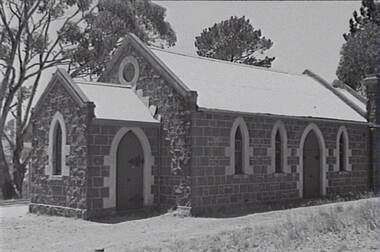 Negative - Bendigo Church, Allan Doney, 1950 -1970