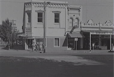 Negative - Pall Mall Bendigo - Victorian Producers, Allan Doney, 1950 -1970
