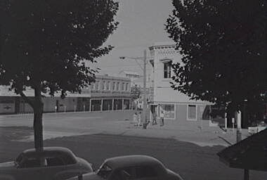 Negative - Bull Street Bendigo - Victorian Producers, Allan Doney, 1950 -1970