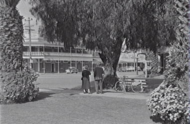 Negative - Rochester - Victoria Hotel - Shamrock Hotel Bendigo, Allan Doney, 1950 -1970