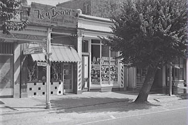 Negative - Bendigo Businesses - Hairdresser - Tobacconist - Coffee Lounge, Allan Doney, 1950 -1970