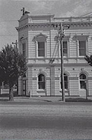 Negative - Black Swan Hotel Bendigo, Allan Doney, 1950 -1970