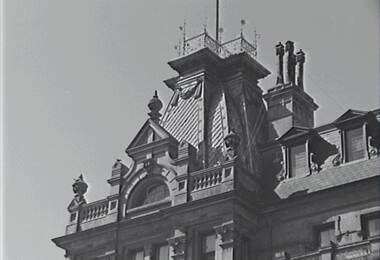 Negative - Shamrock Hotel Bendigo - Roof line, Allan Doney, 1950 -1970