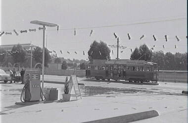 Negative - Bendigo Queen Elizabeth Oval - Garage - View Street Bendigo - Tram, Allan Doney, 1950 -1970