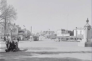 Negative - Eaglehawk - Street - Businesses - Cannon - Monument, Allan Doney, 1950 -1970