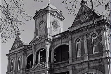 Negative - Eaglehawk - Town Hall, Allan Doney, 1950 -1970