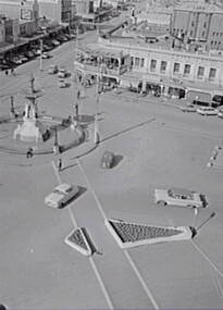 Negative - Alexandra Fountain Bendigo - Mitchell Street Bendigo - City Club Hotel, Allan Doney, 1950 -1970