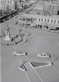 Negative - Alexandra Fountain Bendigo - Mitchell Street Bendigo - City Club Hotel, Allan Doney, 1950 -1970