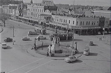 Negative - Alexandra Fountain Bendigo - Pall Mall Bendigo - Tram, Allan Doney, 1950 -1970