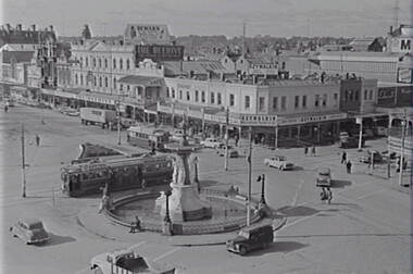 Negative - Alexandra Fountain Bendigo - Pall Mall Bendigo - Beehive - Tram, Allan Doney, 1950 -1970