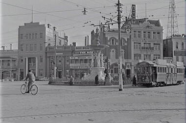 Negative - Alexandra Fountain Bendigo - View Point - Tram, Allan Doney, 1950 -1970