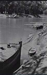 Negative - Echuca - Paddle Steamers - Barge, Allan Doney, 1950 -1970