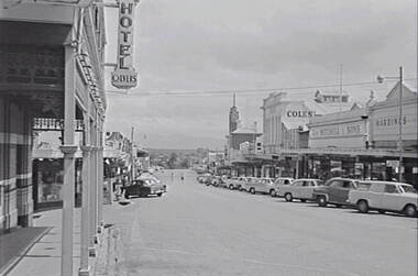 Negative - Stawell - Street - Olver's Hotel - Coles, Allan Doney, 1950 -1970