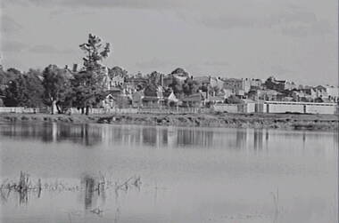 Negative - Lake Neangar Eaglehawk - Housing, Allan Doney, 1950 -1970