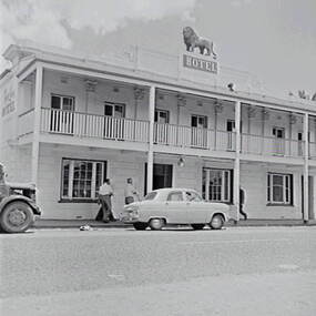 Negative - Pyalong - Red Lion Hotel, Allan Doney, 1950 -1970