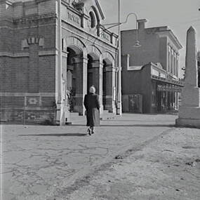 Negative - Dunolly, North Castlemaine - Town Hall, Allan Doney, 1950 -1970
