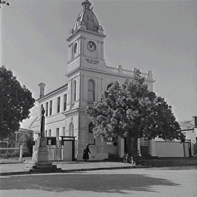 Negative - Dunolly, North Castlemaine - Town Hall, Allan Doney, 1950 -1970