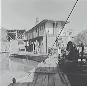 Negative - Echuca - Paddle Steamer, Allan Doney, 1950 -1970