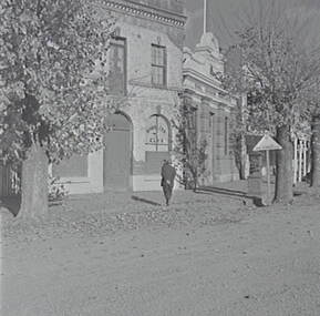 Negative - Howard Place Bendigo - Ramblers Club, Allan Doney, 1950 -1970