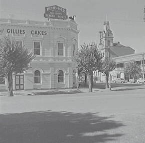 Negative - Black Swan Hotel Bendigo - Gillies, Allan Doney, 1950 -1970