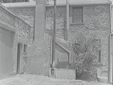 Negative - Gold Mines Hotel Bendigo, Allan Doney, 1950 -1970