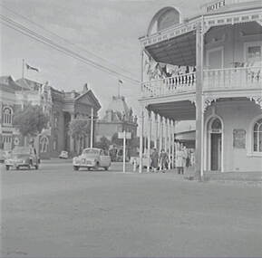 Negative - Rifle Brigade Hotel Bendigo, Allan Doney, 1950 -1970