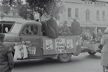 Negative - Bendigo Easter Fair 1957 - Float - School, Allan Doney, 1950 -1970