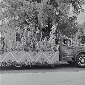 Negative - Bendigo Easter Fair 1959 - Float - Ladies Sports Team, Allan Doney, 1950 -1970