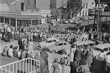Negative - Bendigo Easter Fair 1962 - Crowds, Allan Doney, 1950 -1970