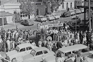 Negative - Bendigo Easter Fair 1962 - Float - CPA, Allan Doney, 1950 -1970