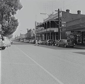 Negative - Street Bendigo - Terminus Hotel, Allan Doney, 1950 -1970