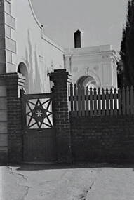 Negative - California Gully - Methodist Church, Allan Doney, 1950 -1970