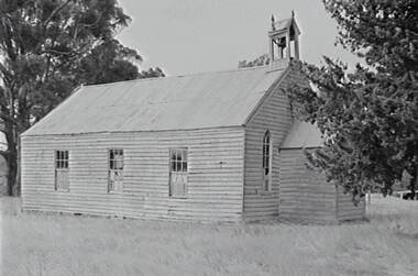 Negative - Fryerstown - Church, Allan Doney, 1950 -1970