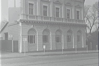 Negative - View Street Bendigo - Commercial Bank, Allan Doney, 1950 -1970