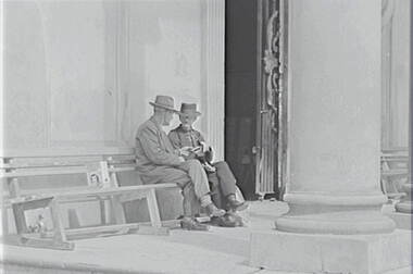 Negative - Castlemaine - Town Hall, Allan Doney, 1950 -1970