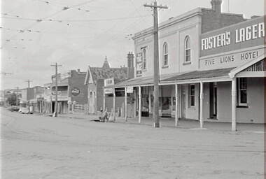 Negative - View Street Bendigo - Five Lions Hotel, Allan Doney, 1950 -1970
