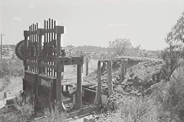 Negative - Mining - Crushing Battery, Allan Doney, 1950 -1970