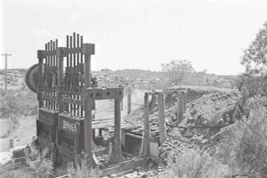 Negative - Mining - Crushing Battery, Allan Doney, 1950 -1970