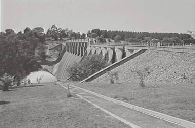 Negative - Lauriston - Reservoir, Allan Doney, 1950 -1970