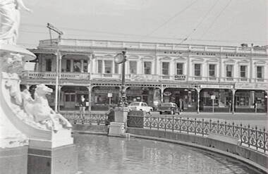 Negative - Alexandra Fountain Bendigo - Charing Cross - City Club Hotel, Allan Doney, 1950 -1970