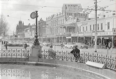 Negative - Alexandra Fountain - Pall Mall Bendigo, Allan Doney, 1950 -1970