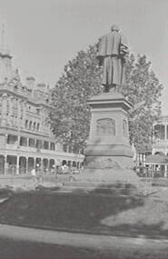 Negative - Shamrock Hotel Bendigo - Lansell Statue, Allan Doney, 1950 -1970