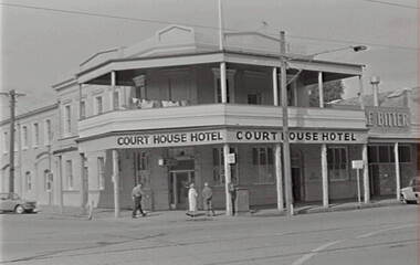 Negative - Court House Hotel Bendigo, Allan Doney, 1950 -1970