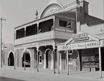 Negative - Maldon Hotel, Allan Doney, 1950 -1970