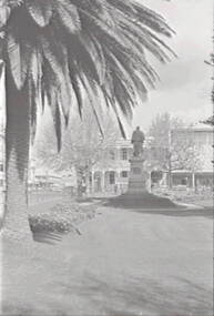 Negative - Lansell Statue - Bendigo, Allan Doney, 1950 -1970