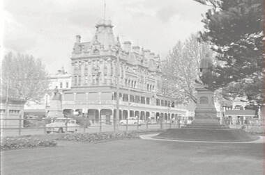 Negative - Lansell Statue - Bendigo, Allan Doney, 1950 -1970