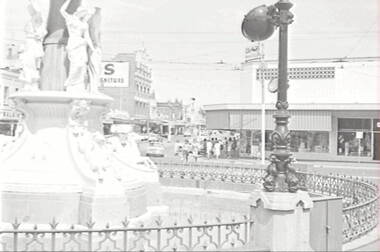 Negative - Alexandra Fountain Bendigo - City Family Hotel, Allan Doney, 1950 -1970